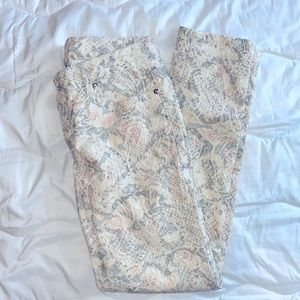 Cache embroidered Pants size 6